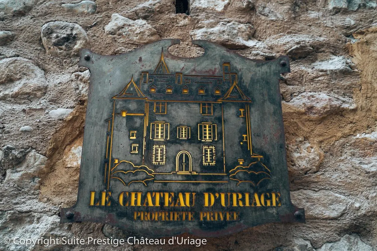 Suite Prestige Chateau Uriage - Escapade Romantique Saint-Martin-d'Uriage Apartment